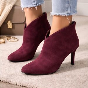 Vince Camuto Caden Booties Size 5 Dark Garnet Suede Heels